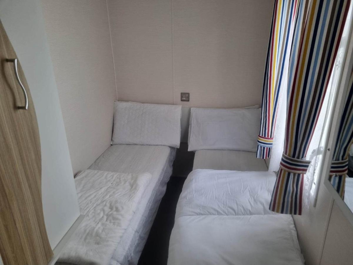 8 berth caravan ps9 Golden Palm Chapel st Leonards Hotell Exteriör bild